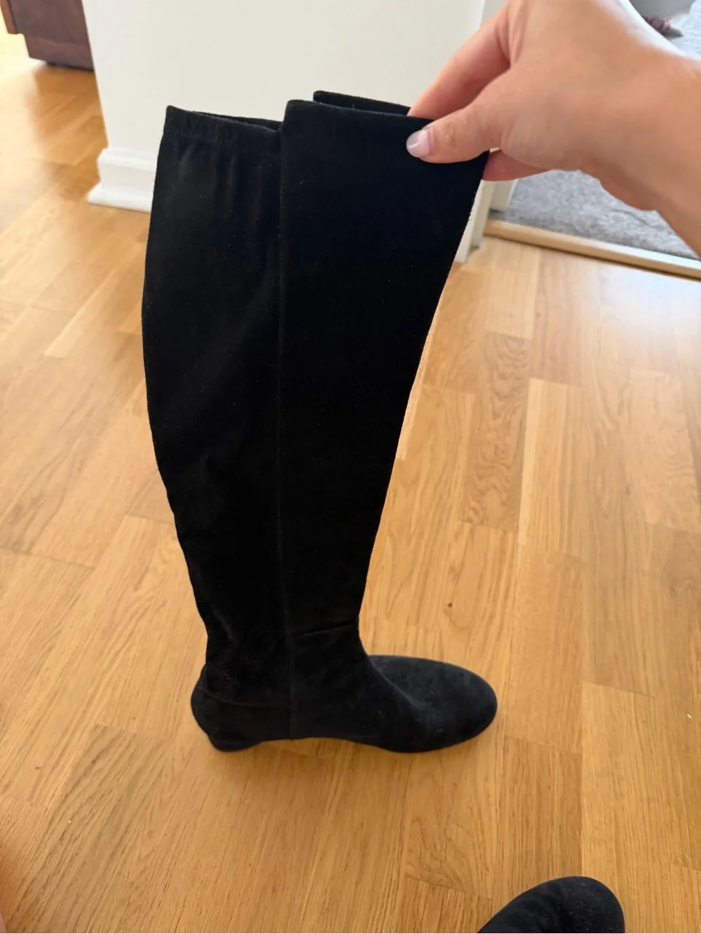 Stuart Weitzman Black Over-the-Knee Suede Boots